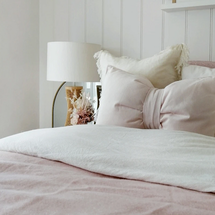 Kensington Throw - 10% Cashmere/ 90% Super Fine Merino Wool - Blush