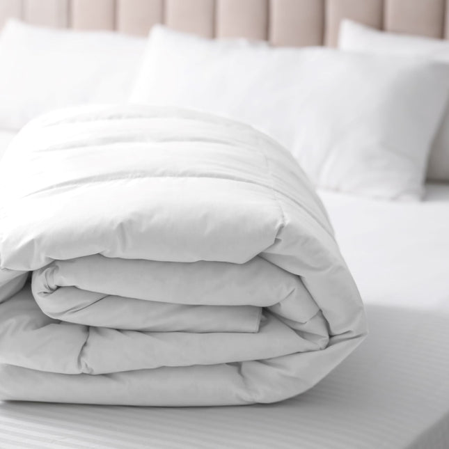 Dreamaker Australian Superwash Wool Winter Weight Quilt 450Gsm King Bed