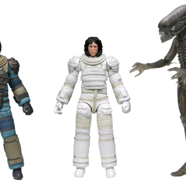 Alien - 40th Anniversary series 04 7" Action Figure Assortment (SENT AT RANDOM)