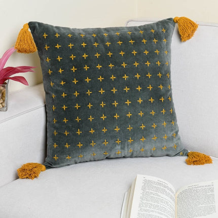 Tassels Linen Cushion Cover 50*50cm Beige Pillow Cover Handmade Boho rustic decor cream Moroccan Cushions Hand Tufted Cushion Lumbar Pillow