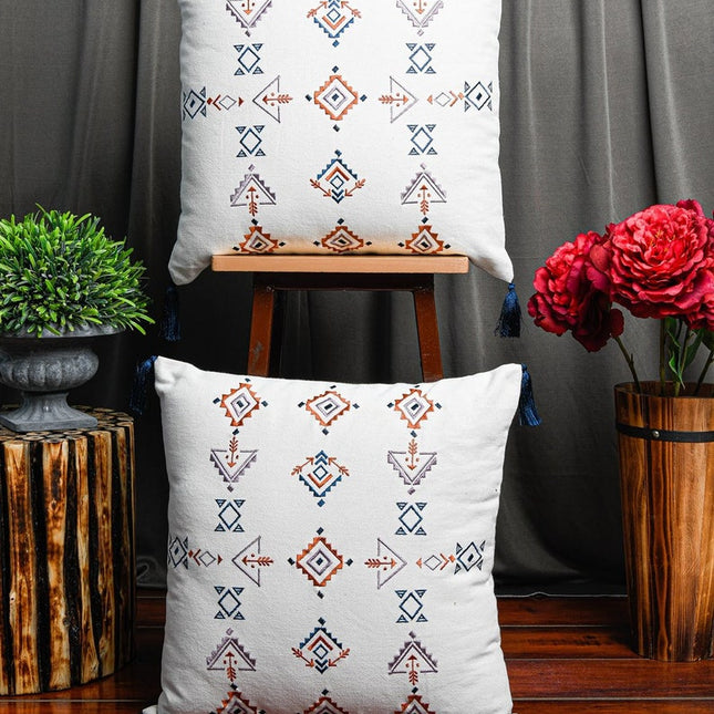 Tassels Linen Cushion Cover 50*50cm Beige Pillow Cover Handmade Boho rustic decor cream Moroccan Cushions Hand Tufted Cushion Lumbar Pillow