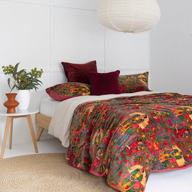 Velvet Frida Kantha Quilt Cotton Quilt Patchwork Quilt Handamade Floral Quilt Comforter Bedspread Blanket - Frida Red - Queen