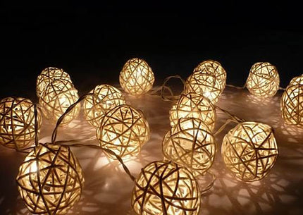 1 Set of 20 LED Cream White 5cm Rattan Cane Ball Battery Powered String Lights Christmas Gift Home Wedding Party Bedroom Decoration Table Centrepiece