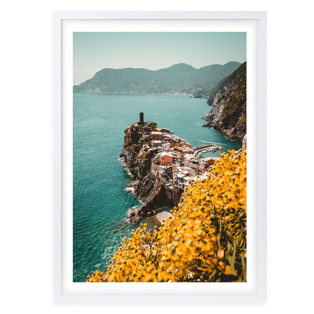 Wall Art's Almalfi Cliff Top Large 105cm x 81cm Framed A1 Art Print