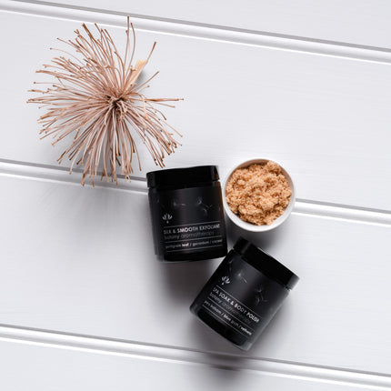SILK &amp; SMOOTH EXFOLIANT petitgrain leaf / geranium / coconut - 55g