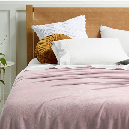 Accessorize Super Soft Blanket Queen/King Blush
