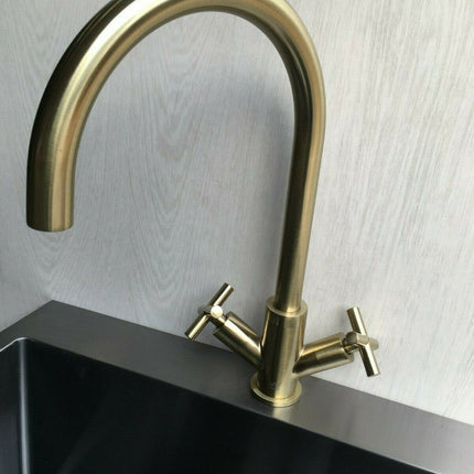 2023 Matte Black Cross 1/4 turn hot cold Solid stainless steel  goose neck Swivel Kitchen tap